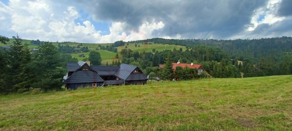 Pozemok na predaj v obci Ždiar 846 m2