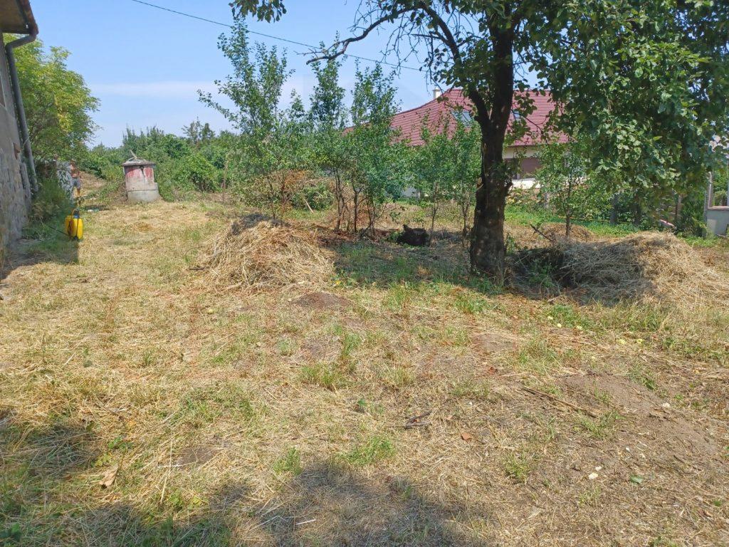 Pozemok v Hrašovíku 3705 m2 všetky IS