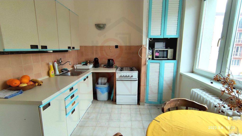 Tehlový 3 izbový byt 80 m2, 2. poschodie zo 4, čiastočná rekonštrukcia, Hlinkova, Košice – Severné mesto