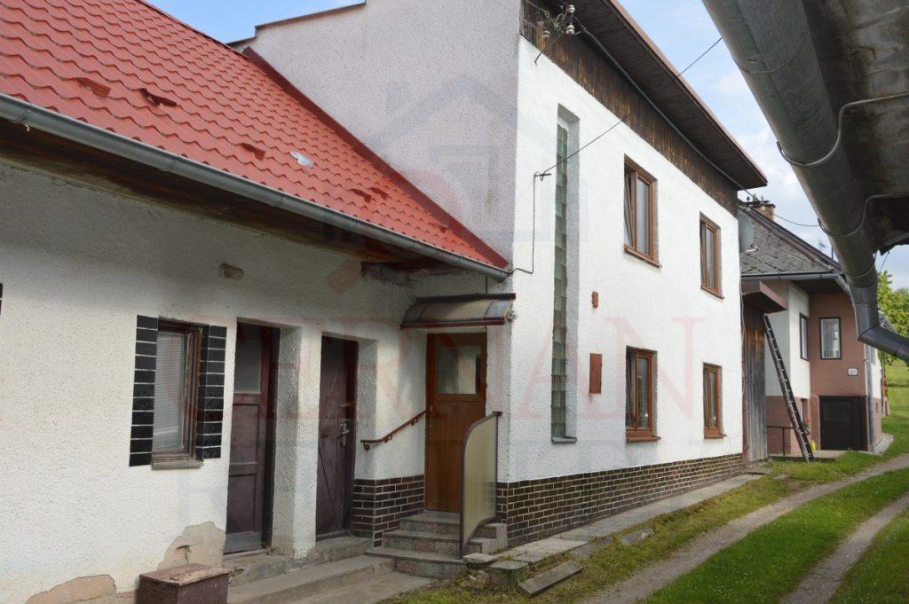 REZERVOVANÉ - Predaj dom Poráč pri SNV 120 m2, 96 m2 pozemok, pri lyžiarskom stredisku
