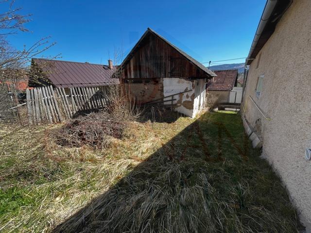 predam chalupu porac SNV