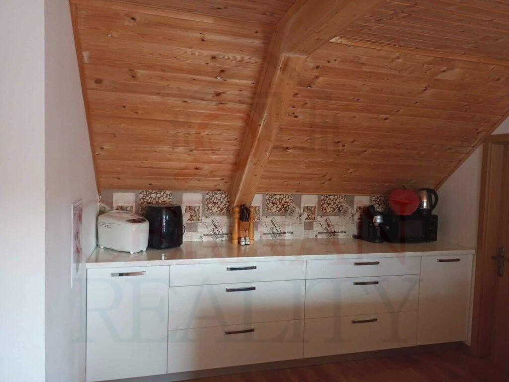 Predaj dom 6 izb. 240 m2, 420 m2 pozemok Košice Kavečany - ihneď voľný