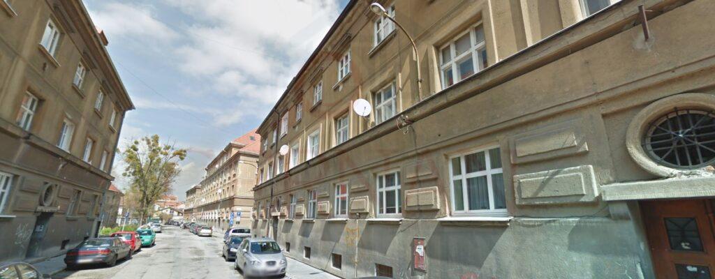 Predaj garsónka 22 m2, 2p. z 2, čiastočná rek. - Stará Baštová, Staré Mesto - Košice